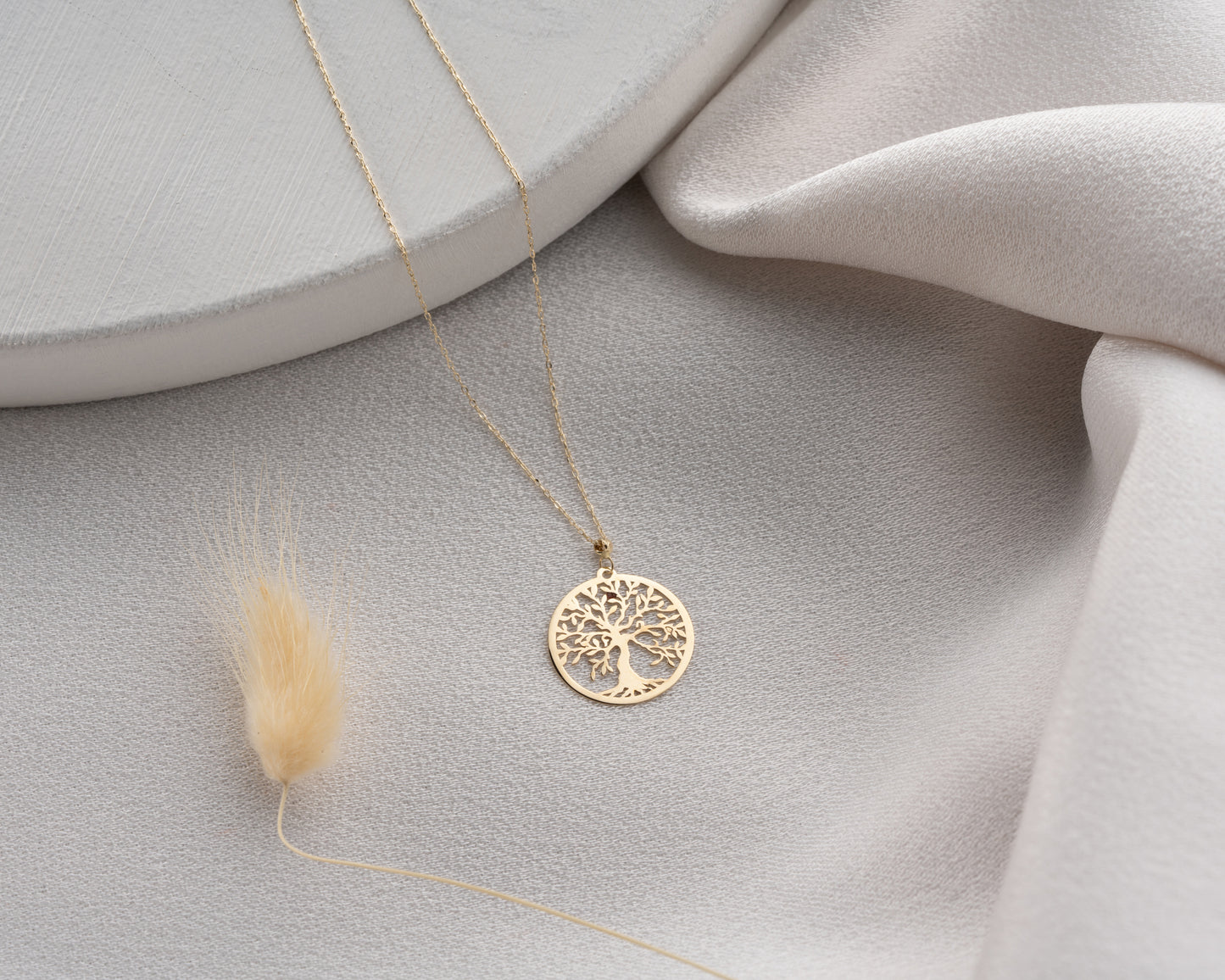 Minimal Kolye 14 ayar Altın Ağaç kolye