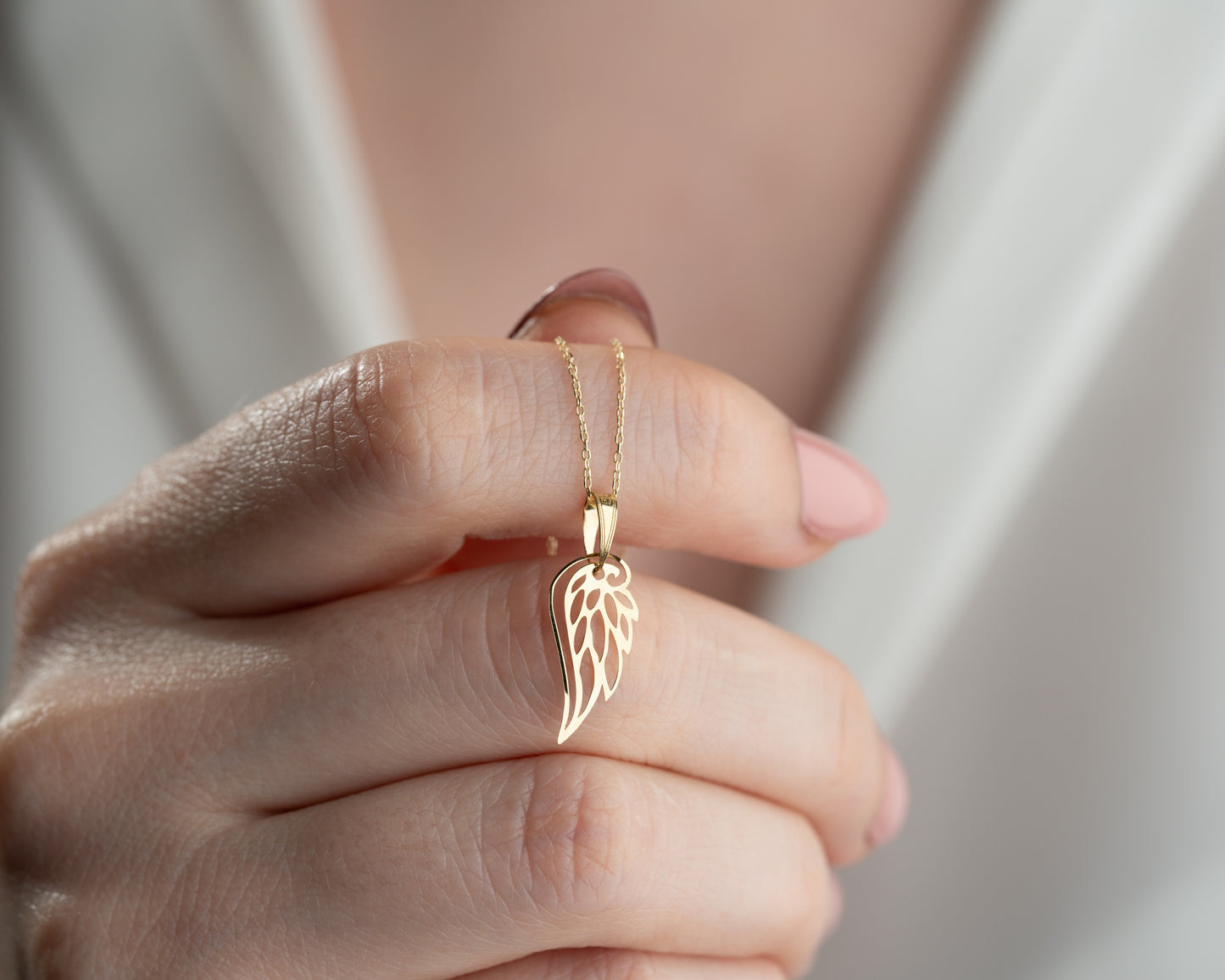 Minimal Kolye 14 ayar Altın Melek Kanadı kolye