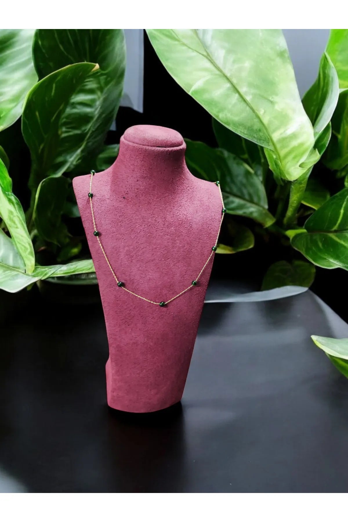 Minimal kolye ALTIN Yeşiltaşlı kolye "Isabele Green"