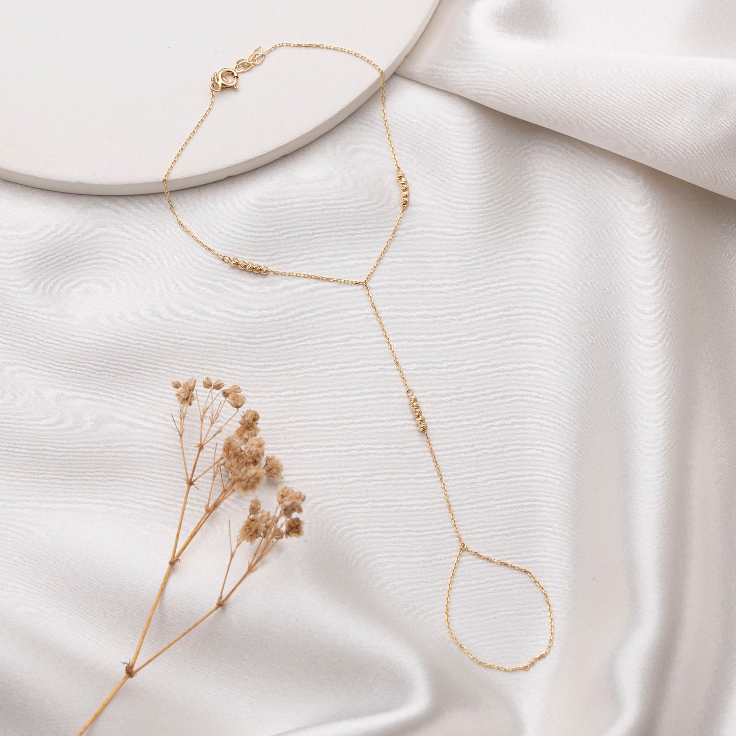 14 Ayar Altın Top Detaylı Şahmeran Bileklik – El Yapımı Minimal Tasarım